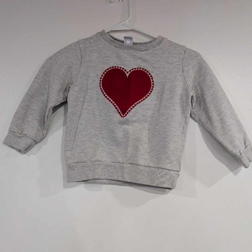 Petit Bateau Flocked Heart Valentine Sweatshirt Grey Red Size 6